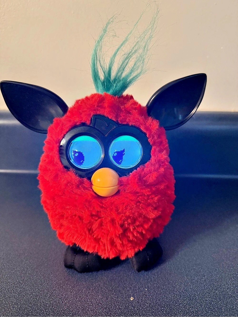 2012 Hasbro FURBY BOOM Red/Black & Teal Hair + Tail *WORKING*